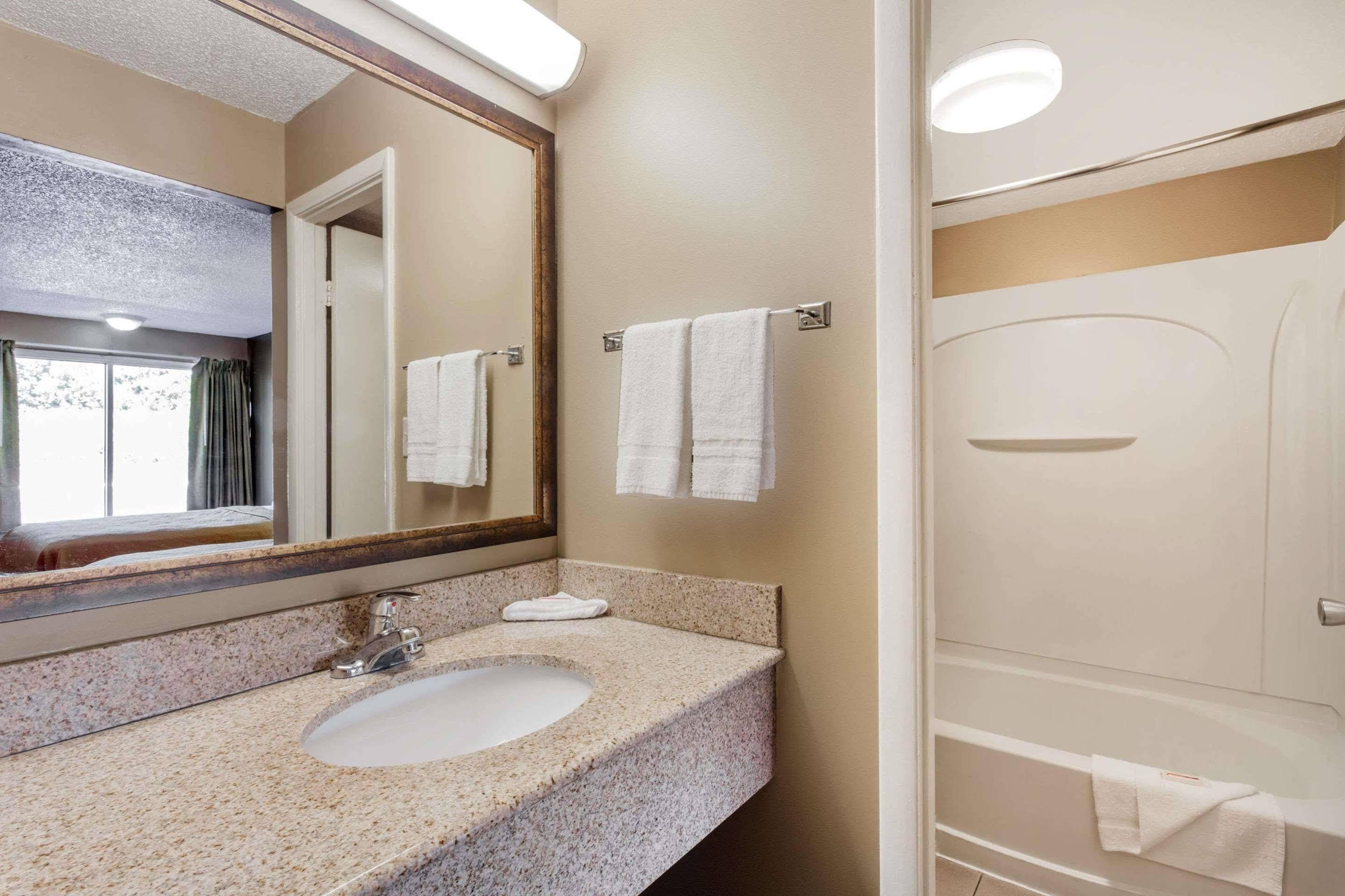Knights Inn Lebanon Zewnętrze zdjęcie
